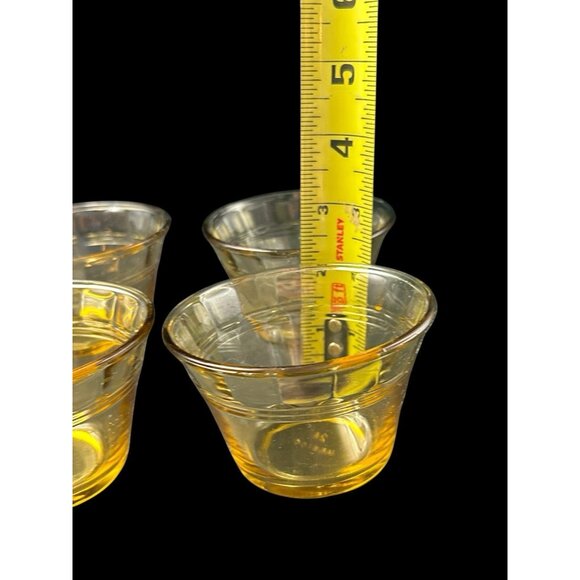 Vintage Amber Gold Glass Custard Cups Bowls ~ Set Of 4 ~ Scalloped 3 Band - Picture 3 of 6